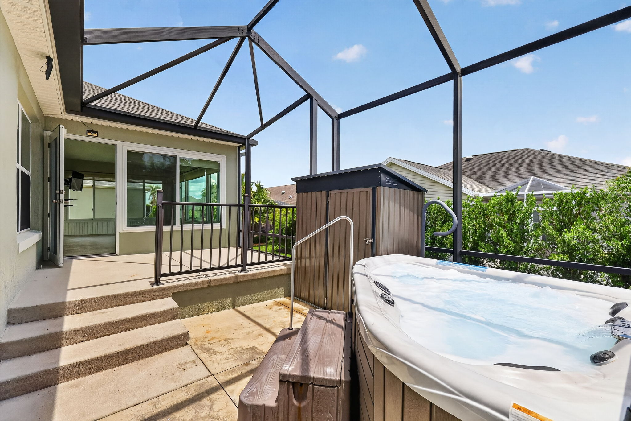 Extended Birdcage with Hot Tub, Storage Shed, and PRIVACY Landscaping!
