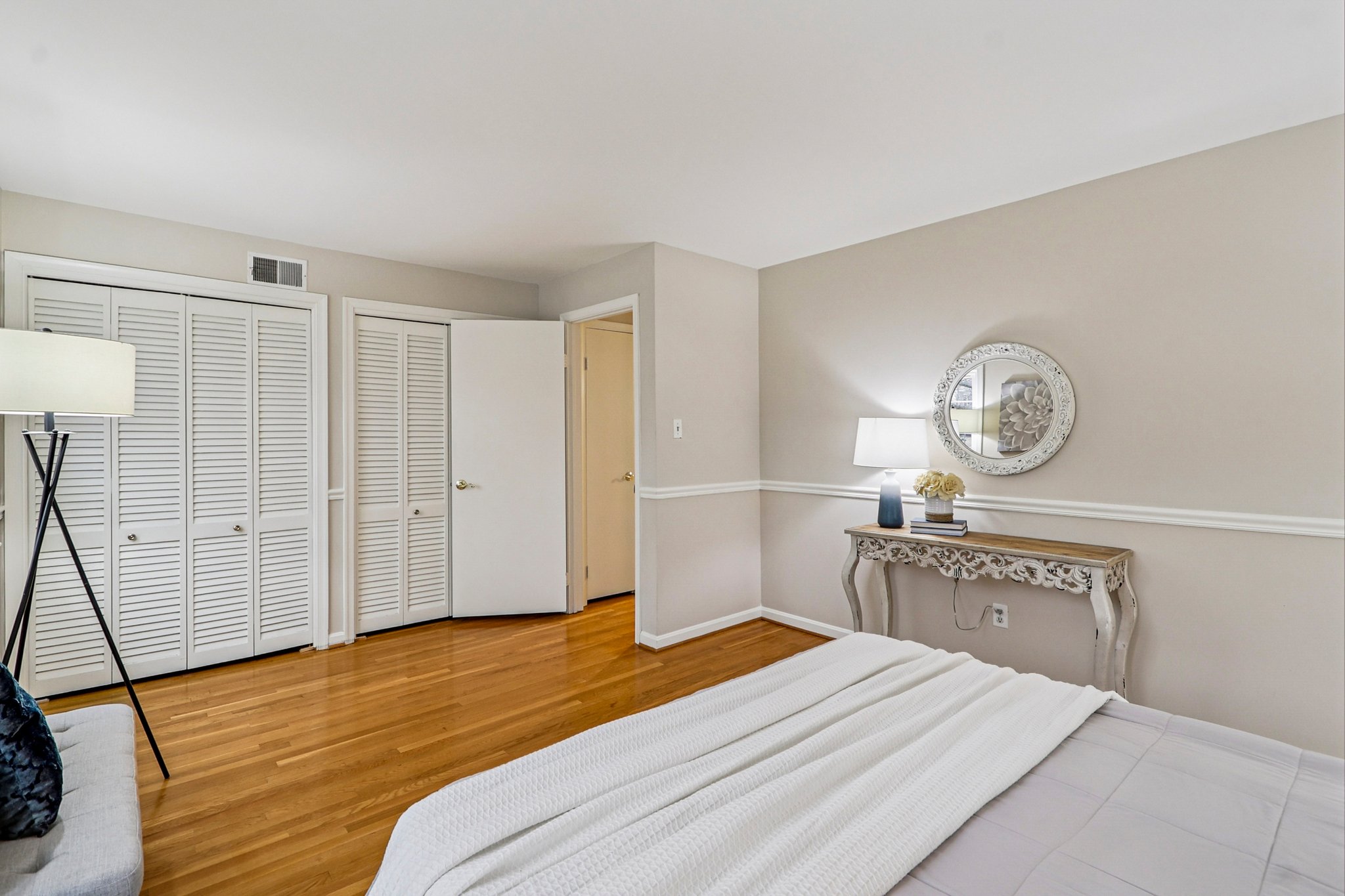 Bailey Ln-S2002-042.jpg