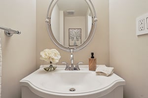 Bailey Ln-S2002-024.jpg