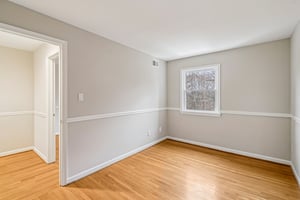 Bailey Ln-S2002-036.jpg