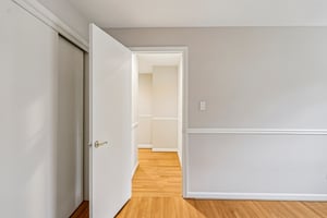 Bailey Ln-S2002-037.jpg