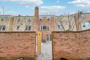 Bailey Ln-S2002-061.jpg