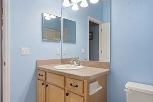  Photo 48
