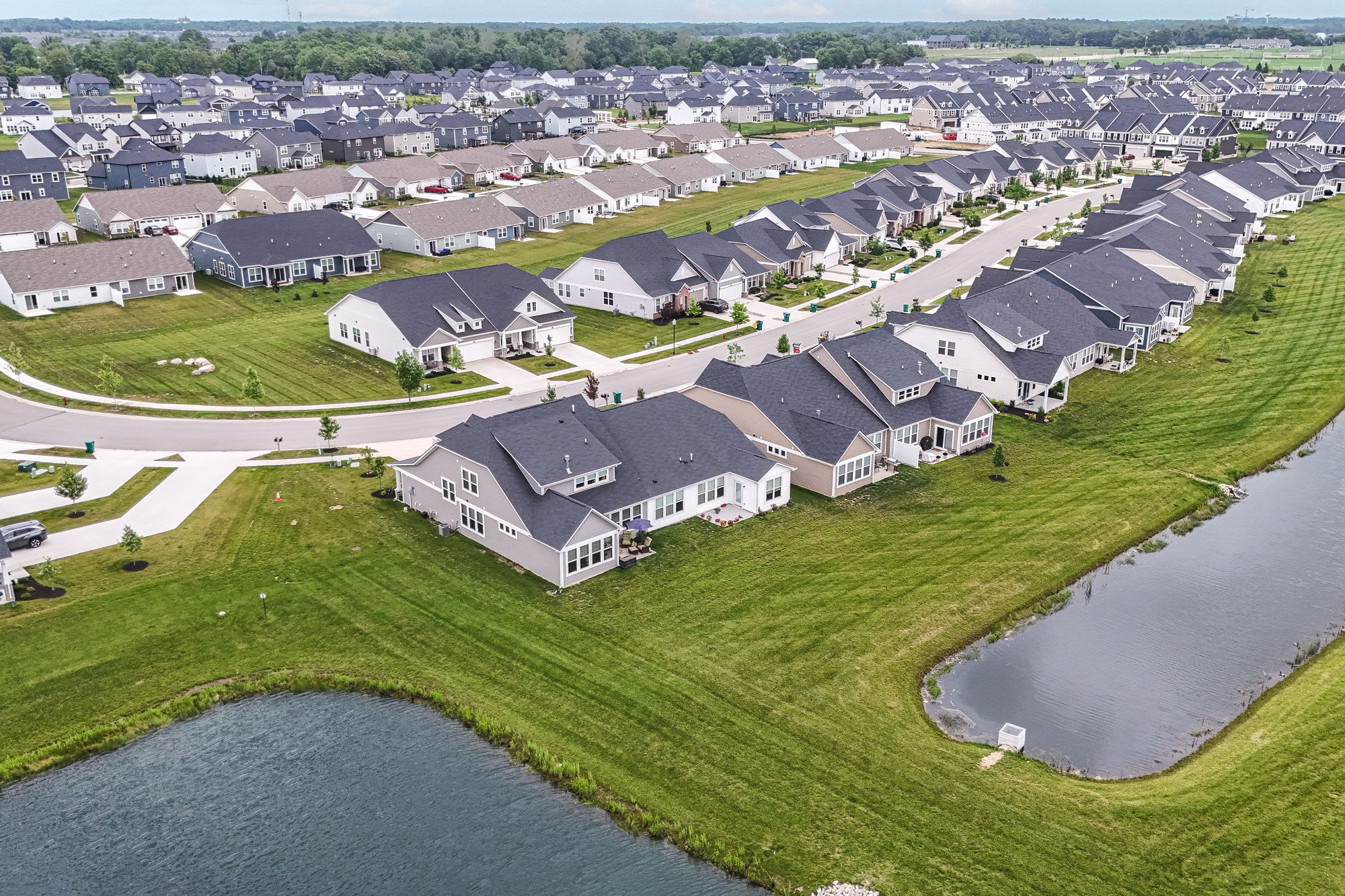 Great lot, picturesque views