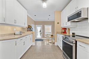 927 University Dr, Saskatoon, SK S7N 0J9, Canada Photo 16