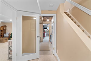 927 University Dr, Saskatoon, SK S7N 0J9, Canada Photo 40