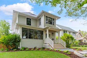 927 University Dr, Saskatoon, SK S7N 0J9, Canada Photo 1