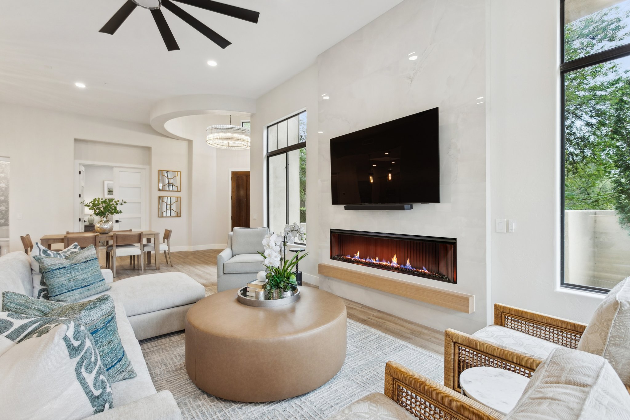 9270 E Thompson Peak Pkwy 364-005.jpg