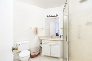 9270 Lake Park Dr, Fort Myers, FL 33919, USA Photo 19