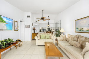 9270 Lake Park Dr, Fort Myers, FL 33919, USA Photo 14