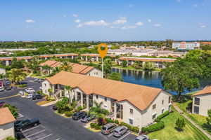 9270 Lake Park Dr, Fort Myers, FL 33919, USA Photo 20