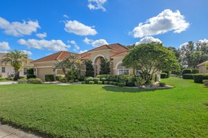 9276 Lake Cypress Loop, Spring Hill, FL 34613, USA Photo 2
