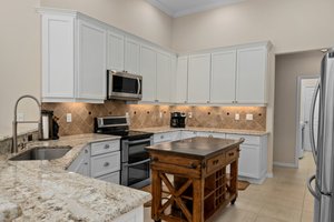 9276 Lake Cypress Loop, Spring Hill, FL 34613, USA Photo 19