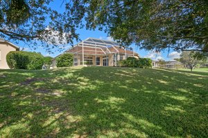 9276 Lake Cypress Loop, Spring Hill, FL 34613, USA Photo 55