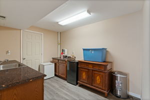  Photo 34