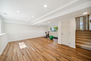 24_Interior