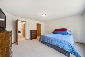 16_Interior
