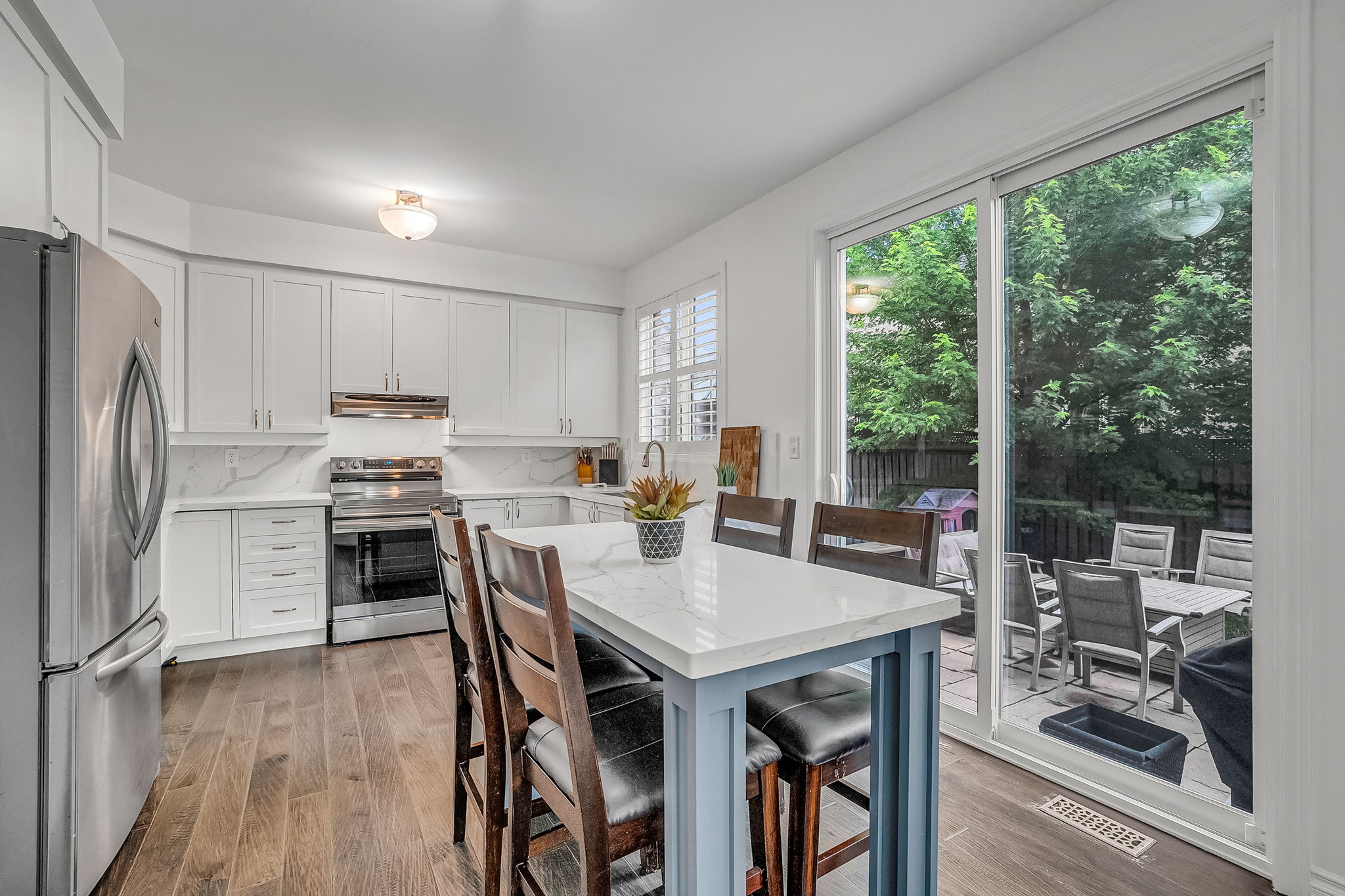21-kitchen1