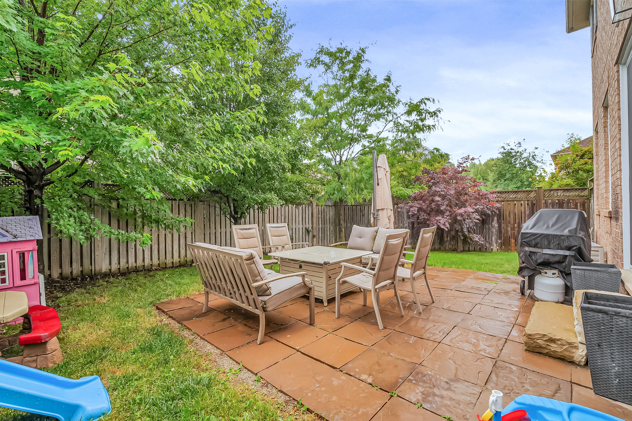 48-backyard1