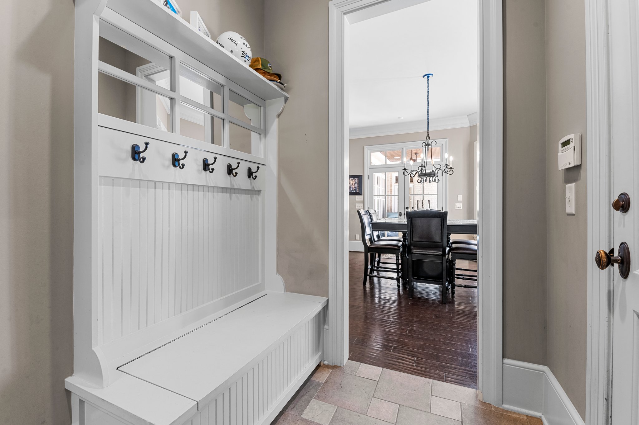 928 Oak Creek Rd, Raleigh, NC 27615, USA Photo 45