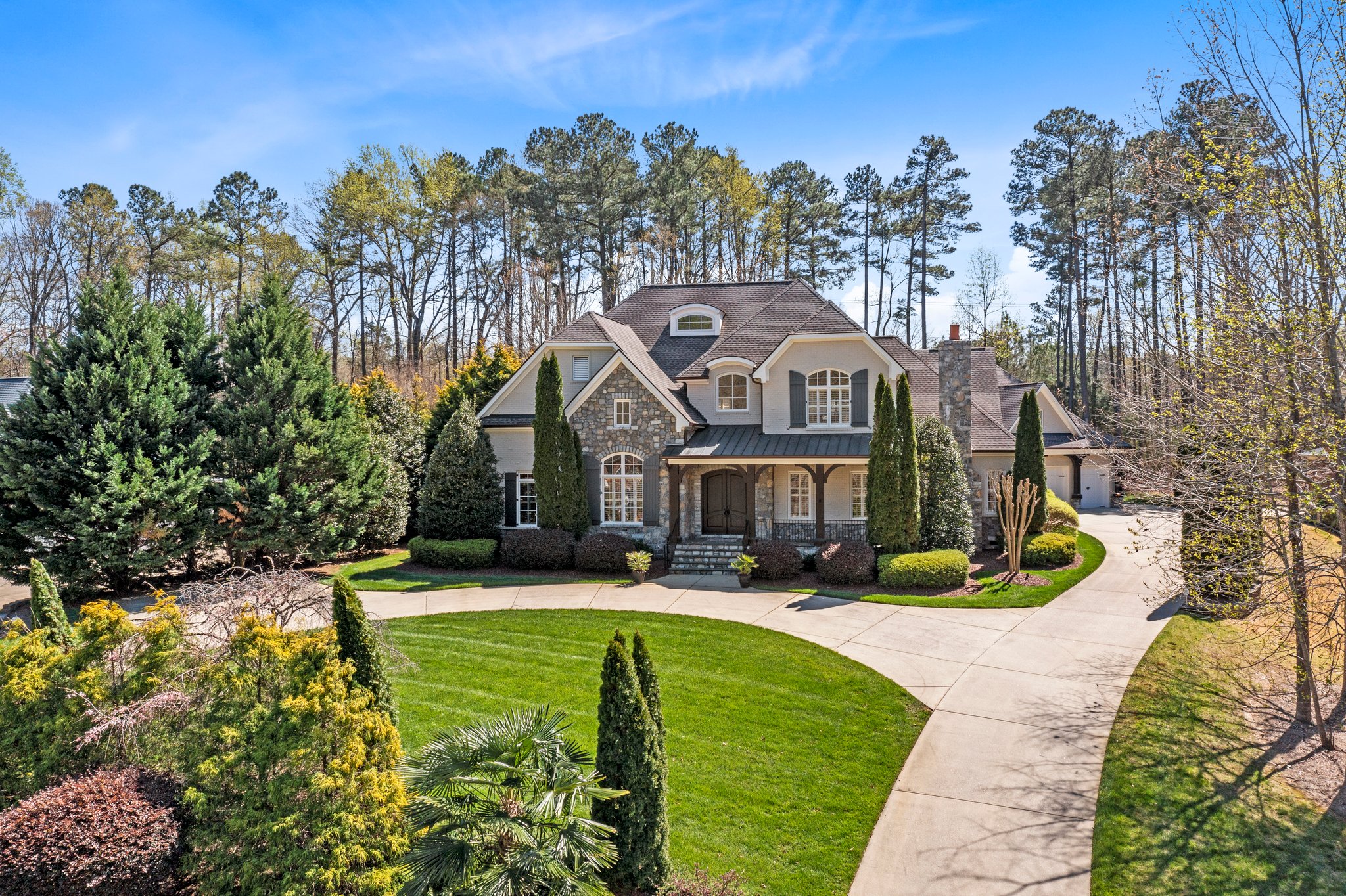 928 Oak Creek Rd, Raleigh, NC 27615, USA Photo 4