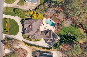 928 Oak Creek Rd, Raleigh, NC 27615, USA Photo 8