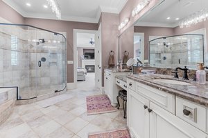 928 Oak Creek Rd, Raleigh, NC 27615, USA Photo 57