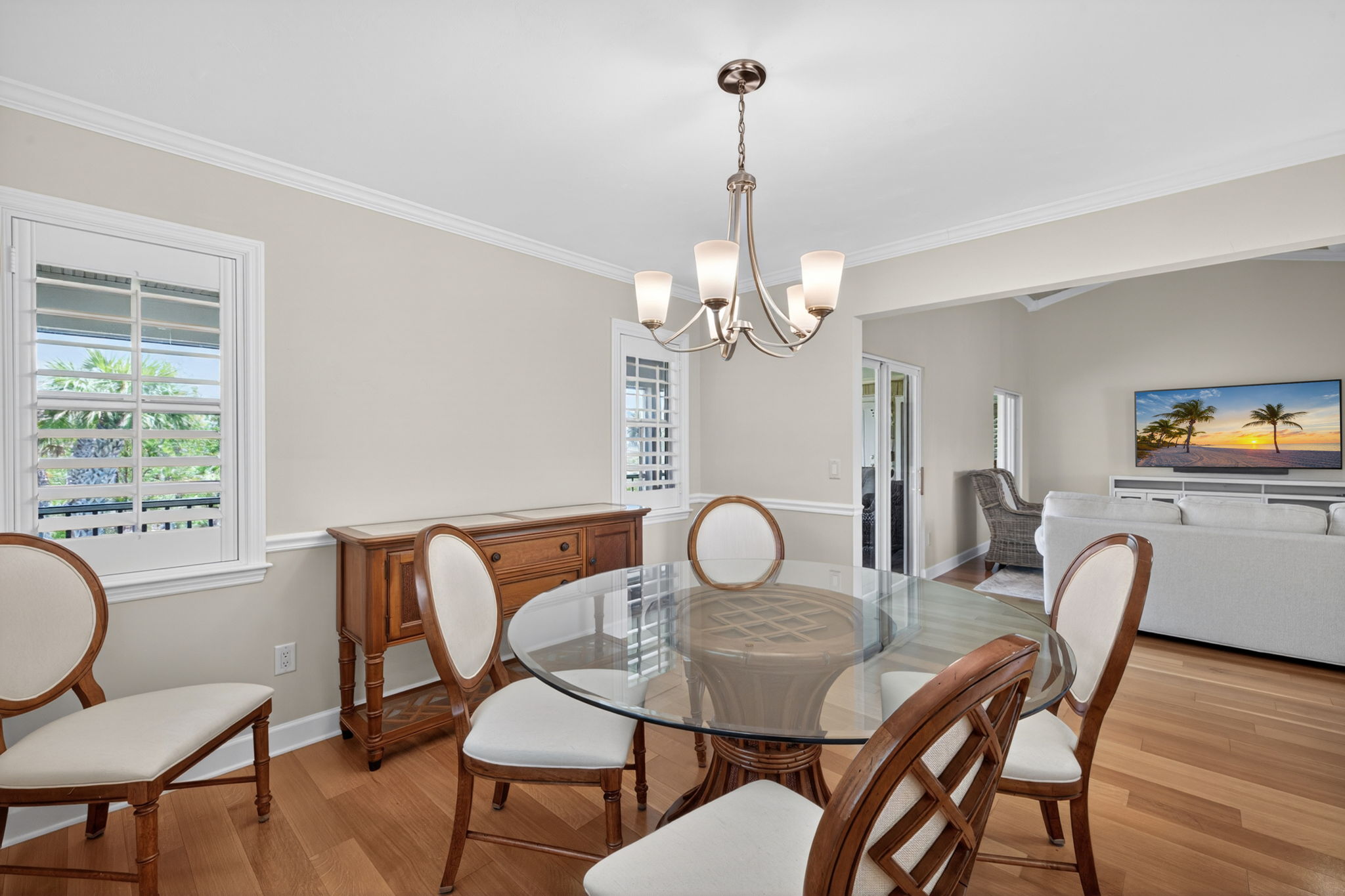 Dining Room 2 of 2