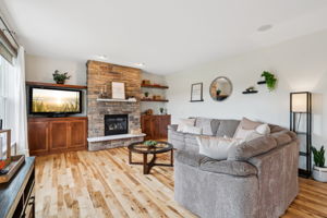 13_Interior