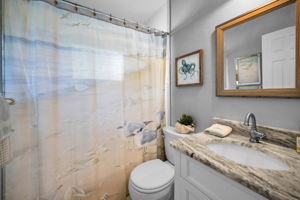 Bathroom2