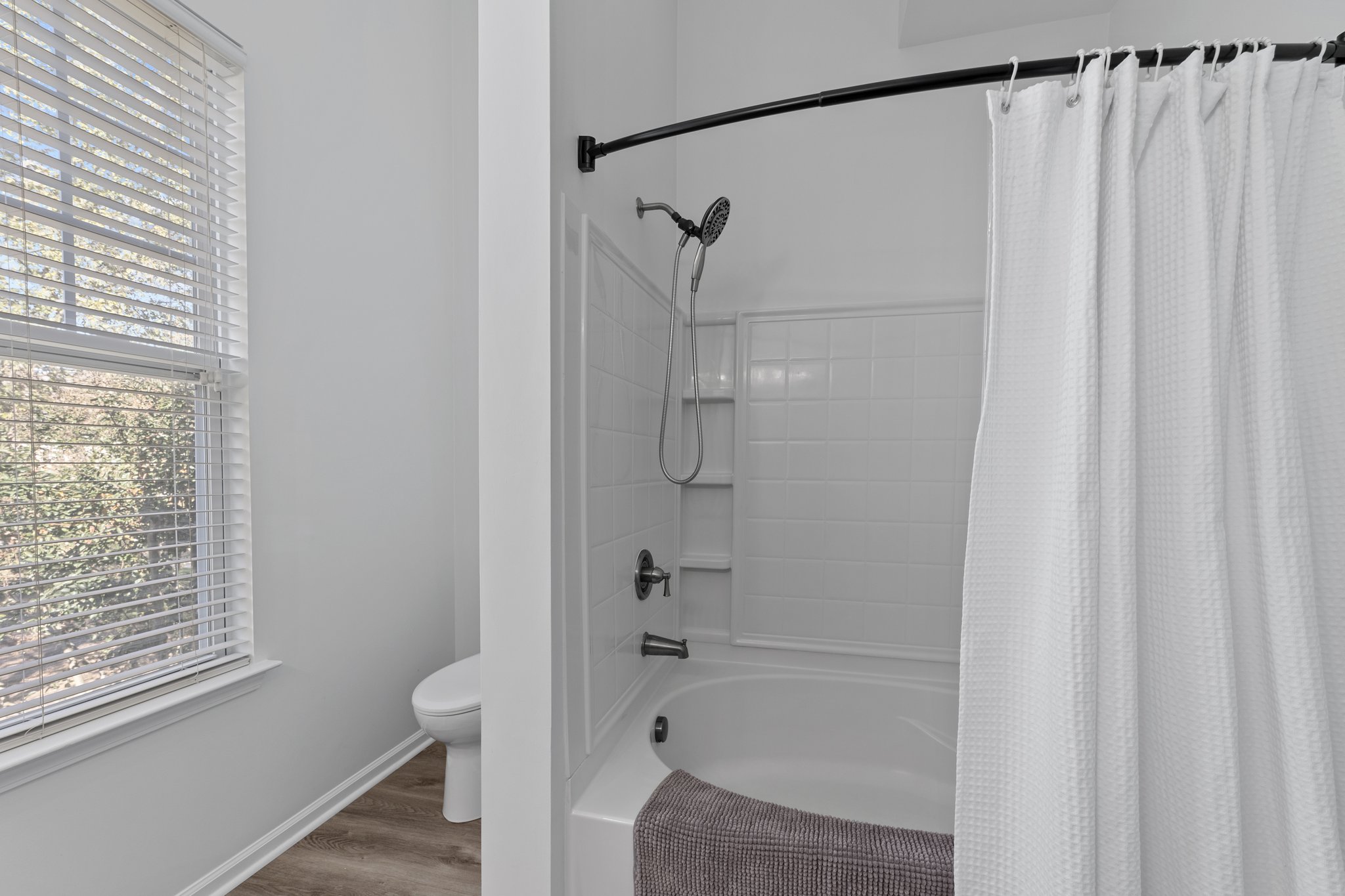 929 Central Park Cir, Davidson, NC 28036, USA Photo 79