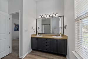 929 Central Park Cir, Davidson, NC 28036, USA Photo 79