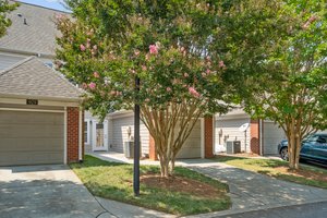 929 Central Park Cir, Davidson, NC 28036, USA Photo 39