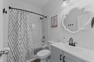 929 Central Park Cir, Davidson, NC 28036, USA Photo 82