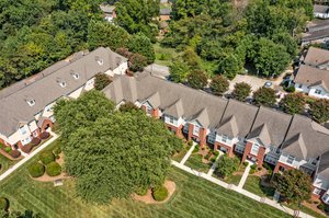929 Central Park Cir, Davidson, NC 28036, USA Photo 49