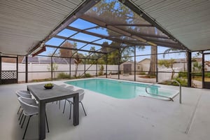 6Y8A6117_reedit_2b0e6737 virtually staged.jpeg