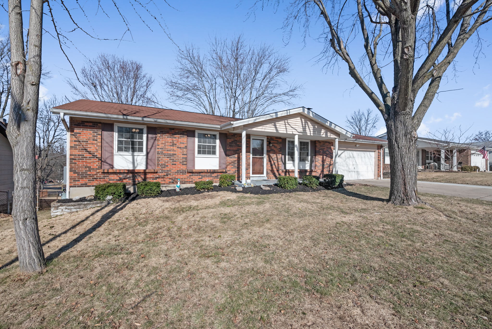 929 Norwich Dr, St Charles, MO 63301, USA Photo 2