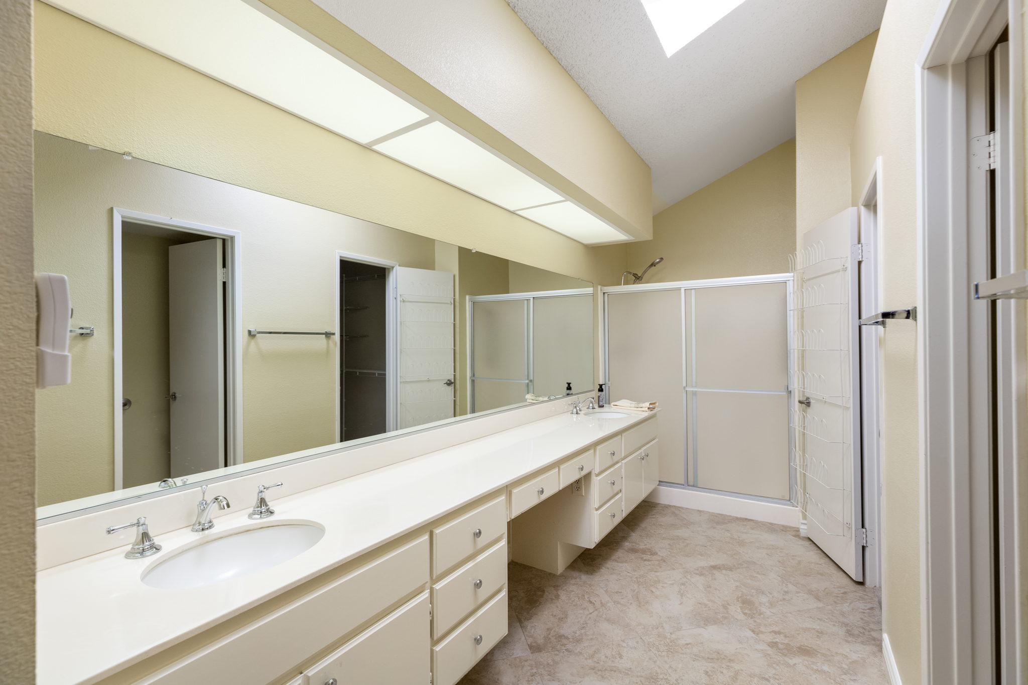 929 Oakland Hills Dr, Banning, CA 92220, USA Photo 12