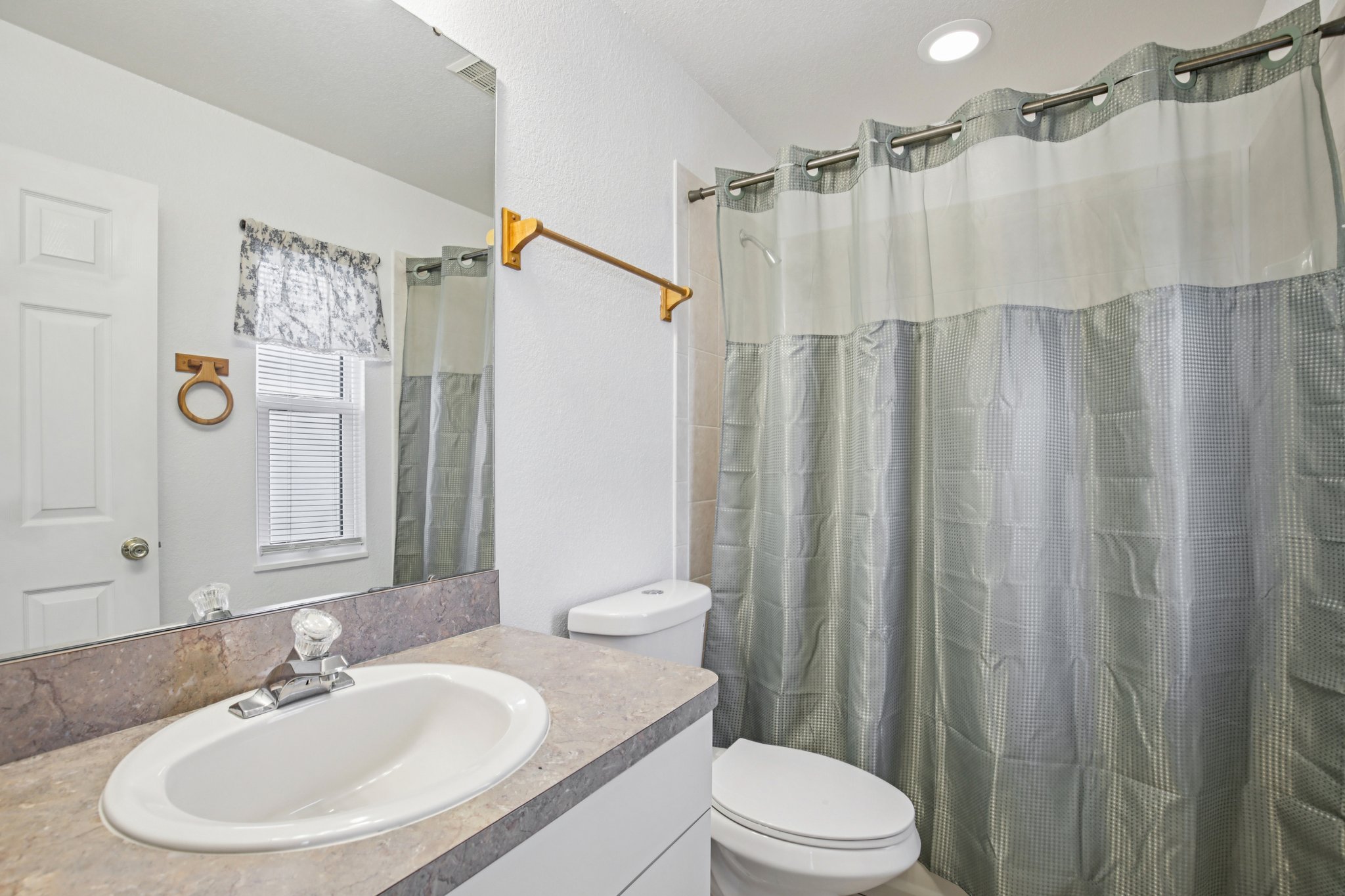 Anita Ave-S1303-039.jpg