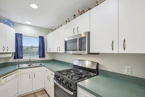 Anita Ave-S1303-014.jpg