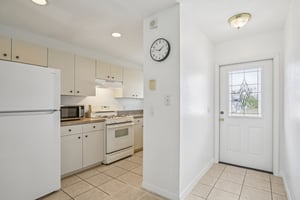 Anita Ave-S1303-017.jpg