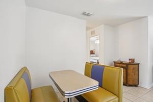 Anita Ave-S1303-030.jpg