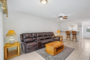 Anita Ave-S1303-035.jpg