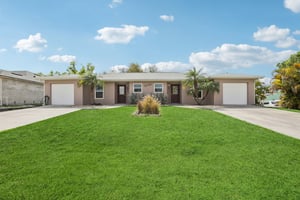 Anita Ave-S1303-049.jpg