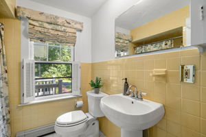93 Abbot St, Andover, MA 01810, USA Photo 11