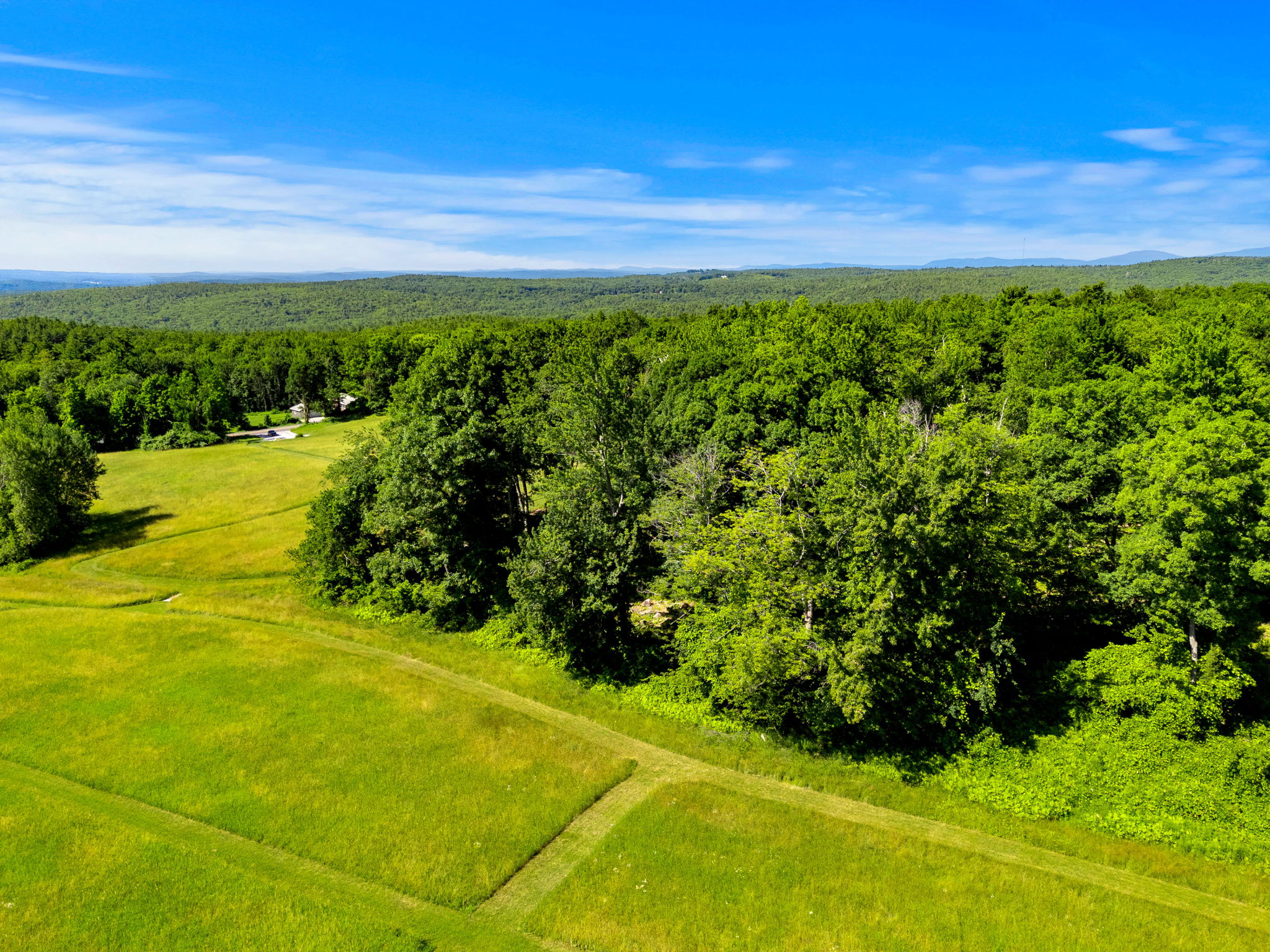 93 Chestnut Hill Rd, Amherst, NH 03031, USA Photo 11