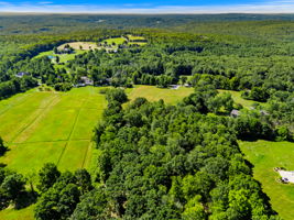 93 Chestnut Hill Rd, Amherst, NH 03031, USA Photo 18