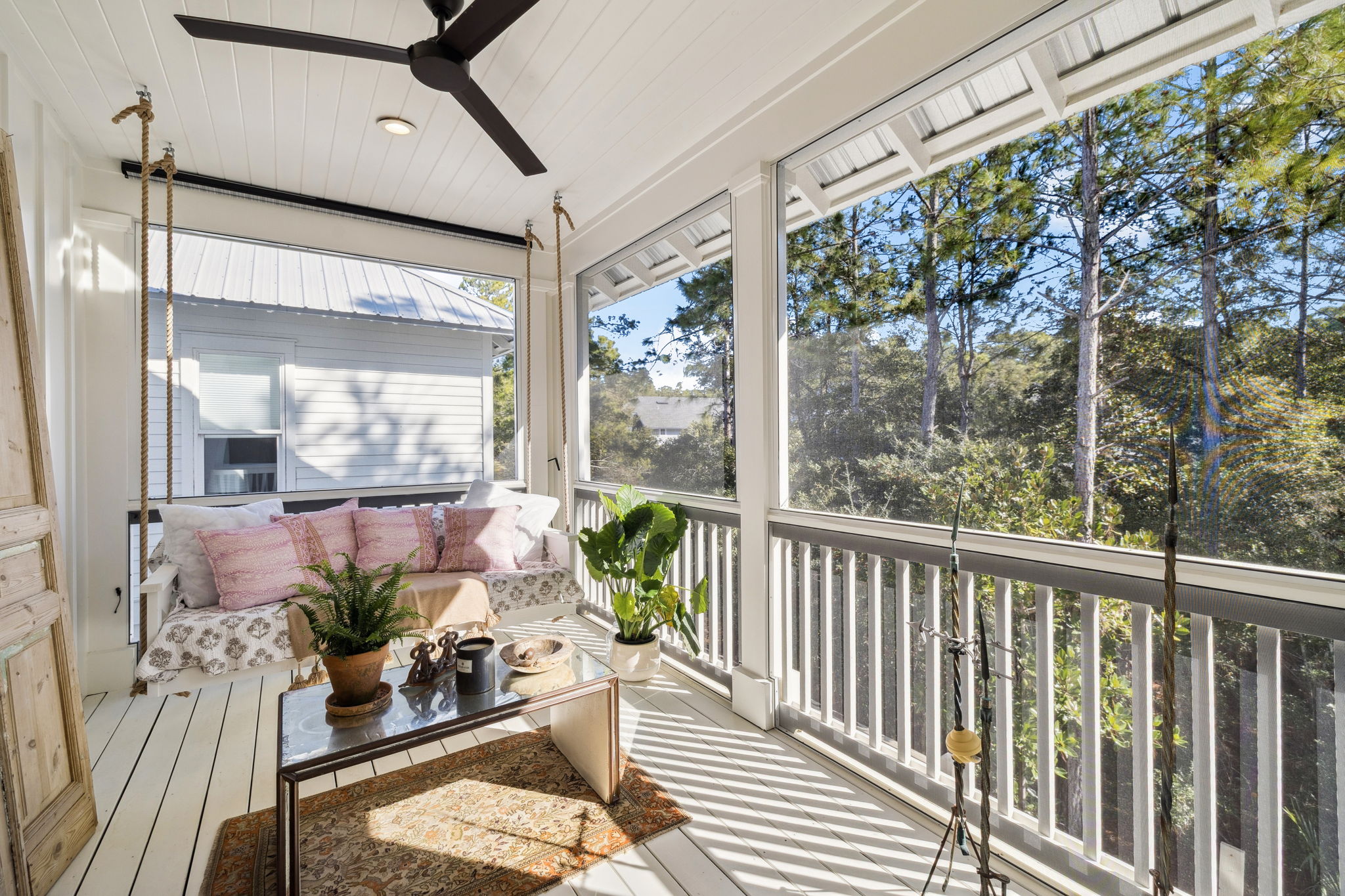 Array_93EasternLakeCt-15