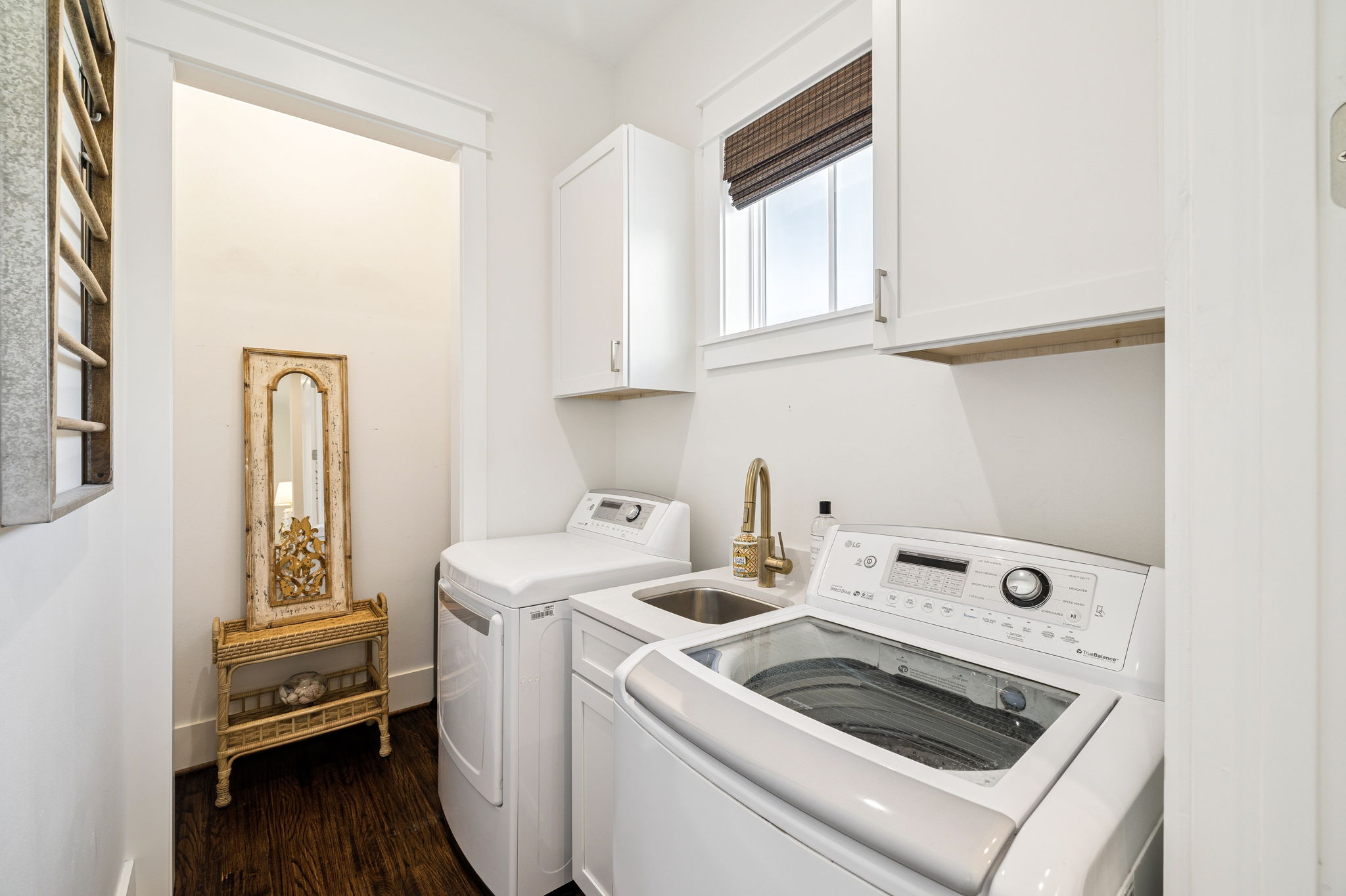 Array_93EasternLakeCt-46