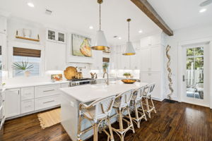 Array_93EasternLakeCt-32